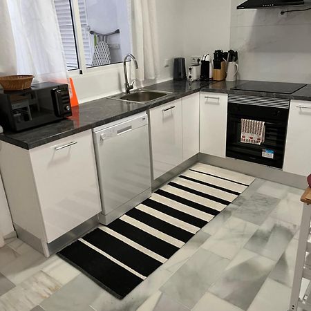 Estrelicia III Lägenhet Marbella Exteriör bild