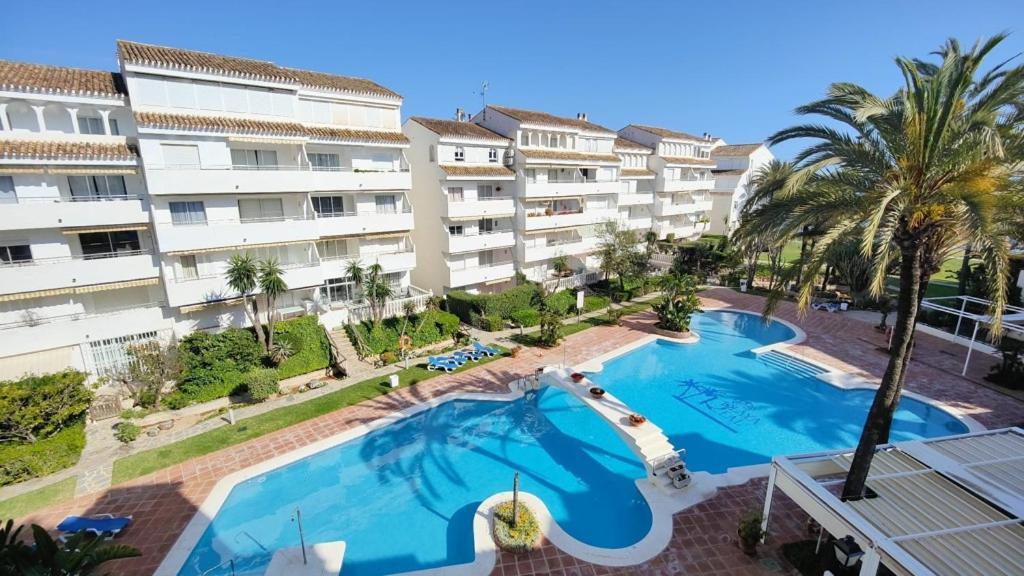 Estrelicia III Lägenhet Marbella Exteriör bild