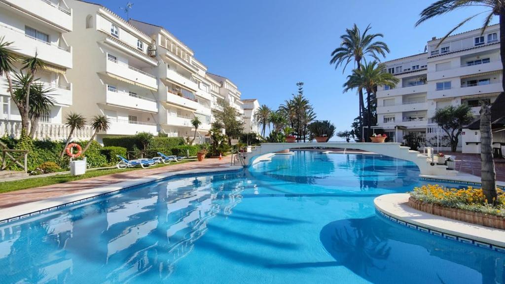Estrelicia III Lägenhet Marbella Exteriör bild