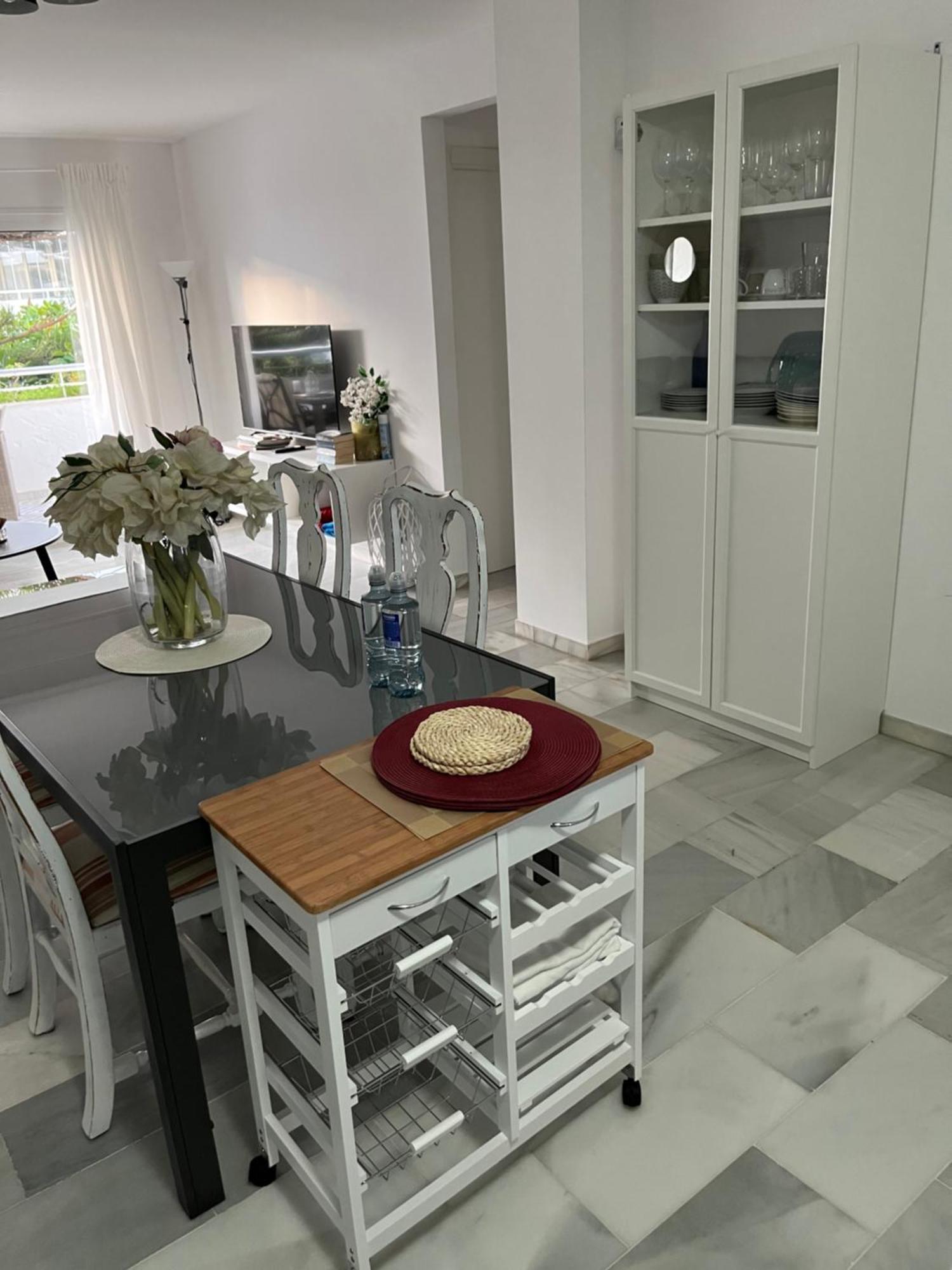 Estrelicia III Lägenhet Marbella Exteriör bild