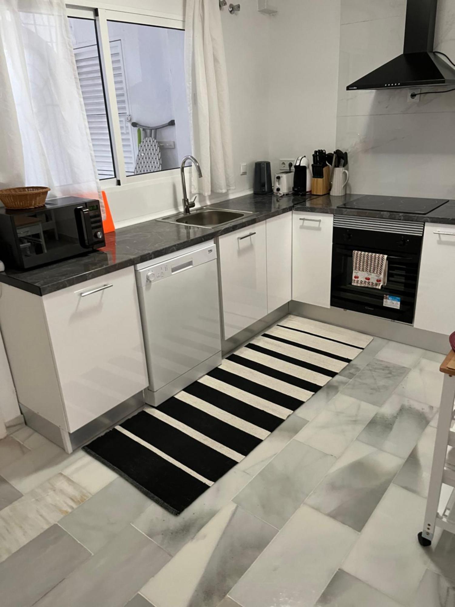 Estrelicia III Lägenhet Marbella Exteriör bild