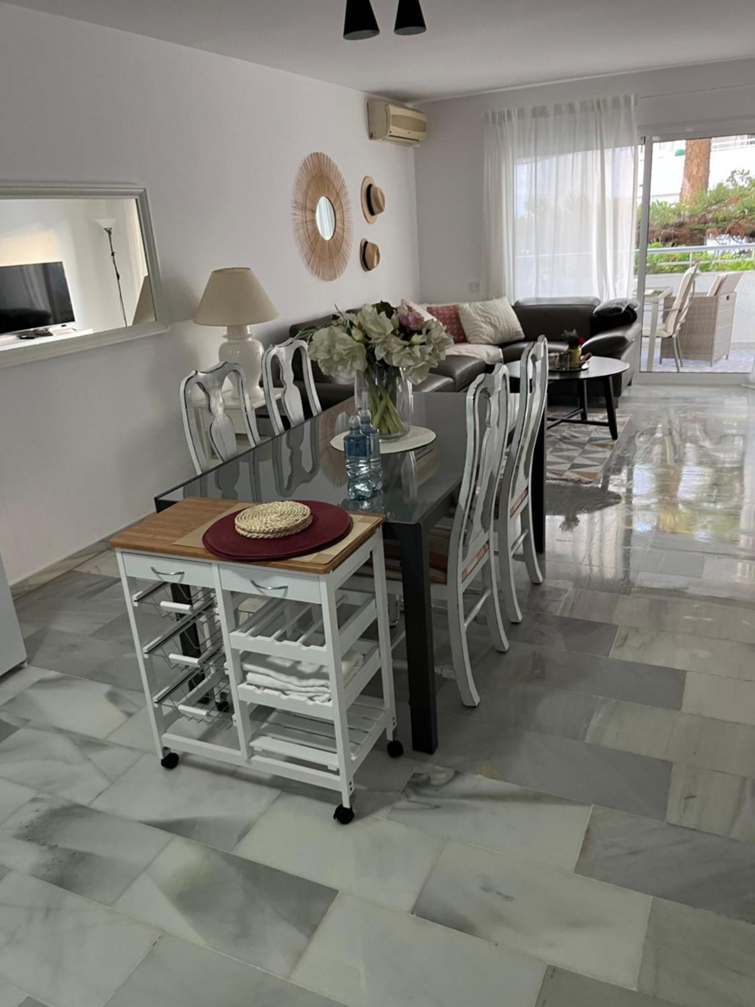 Estrelicia III Lägenhet Marbella Exteriör bild